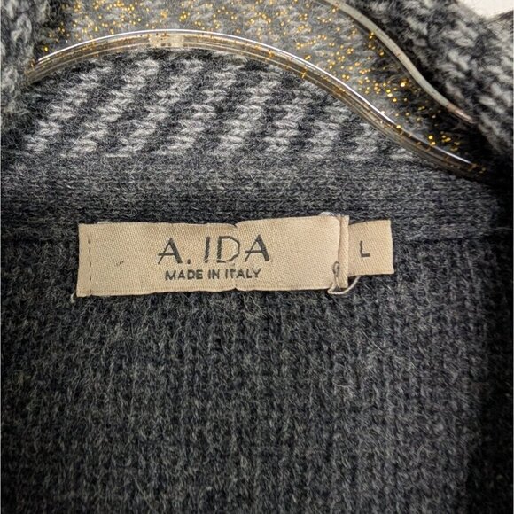 A Ida Cardigan Womens Size Large Gray Wool Blend Made in Italy 2 Button Sweater - Picture 5 of 11